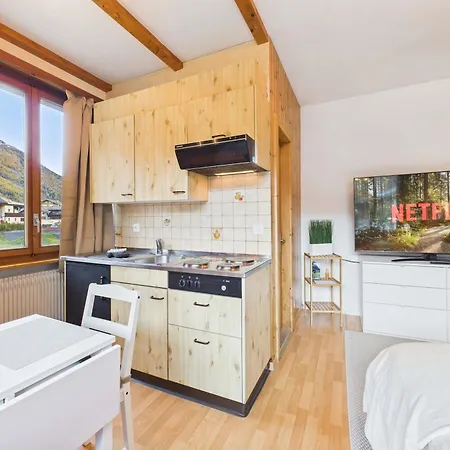 Comfortable With Balcony And Panoramic View Apartament *